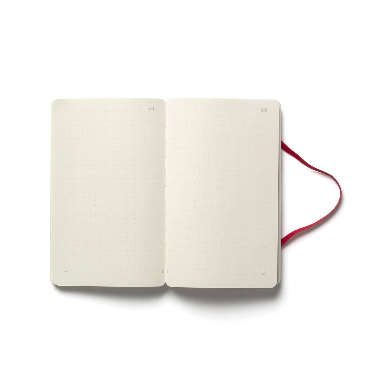 Moleskine® Paper Tablet N°1 - Dotted Paper