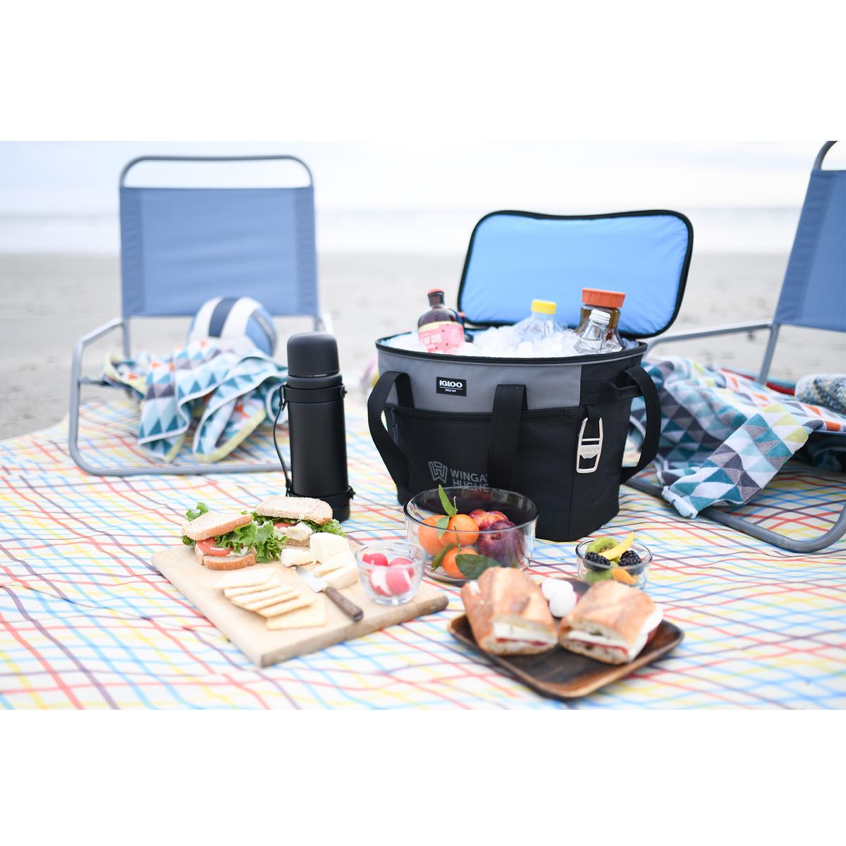 Igloo® Party to Go Cooler