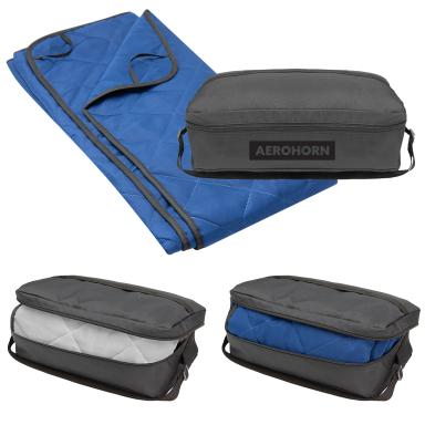 PACKABLE BLANKET WITH CARRYING CASE