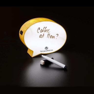 White/Woodgrain Brown