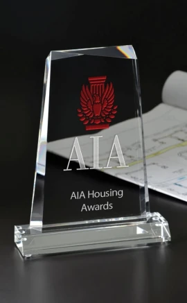 Product: Aragon Award